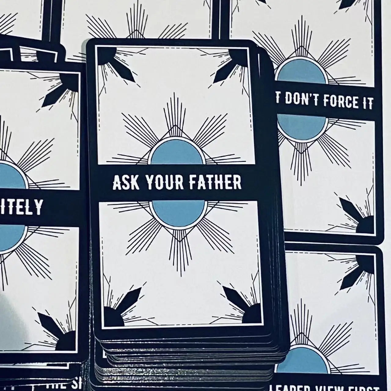 YES or NO Oracle Deck